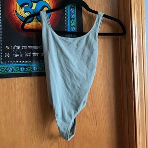 NEW SKIMS muscle bodysuit XS mineral